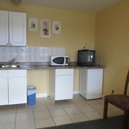 Villa Nova Motel Wasaga Beach Zewnętrze zdjęcie
