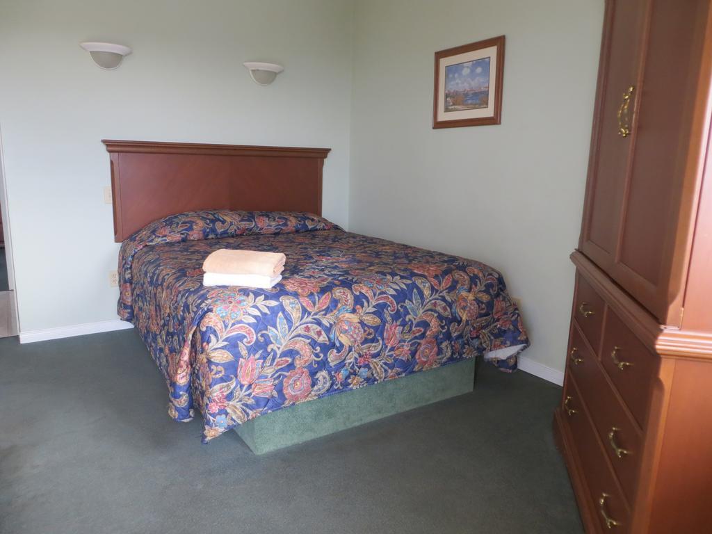 Villa Nova Motel Wasaga Beach Pokój zdjęcie