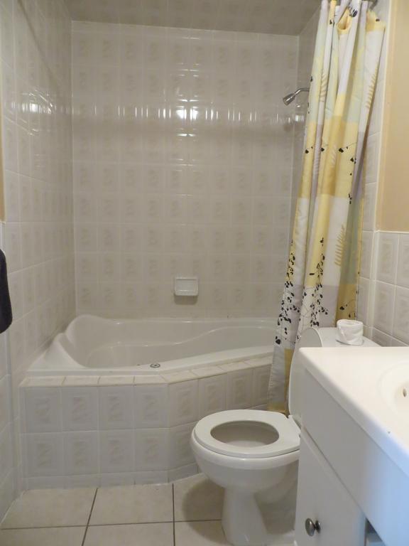 Villa Nova Motel Wasaga Beach Zewnętrze zdjęcie
