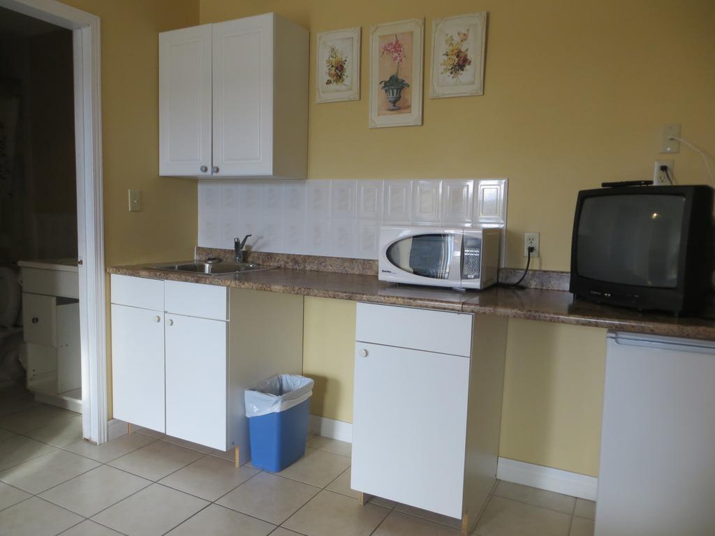 Villa Nova Motel Wasaga Beach Zewnętrze zdjęcie